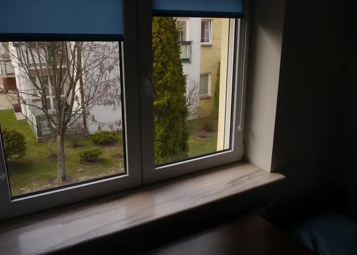 Leonik بيت شباب *