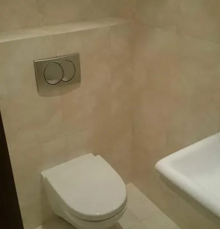 Vandrarhem Leonik Warszawa