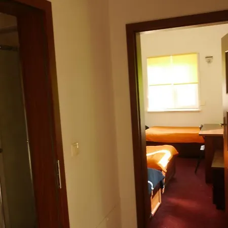 Leonik Варшава