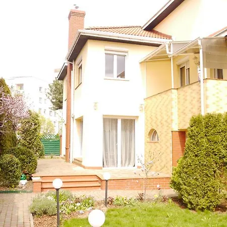 Leonik Hostel Warszawa