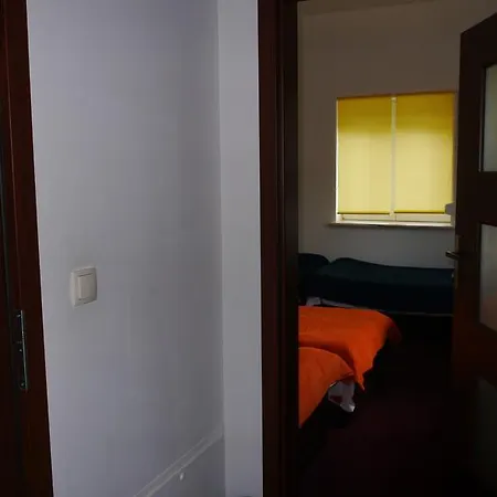 ホステル Leonik ワルシャワ